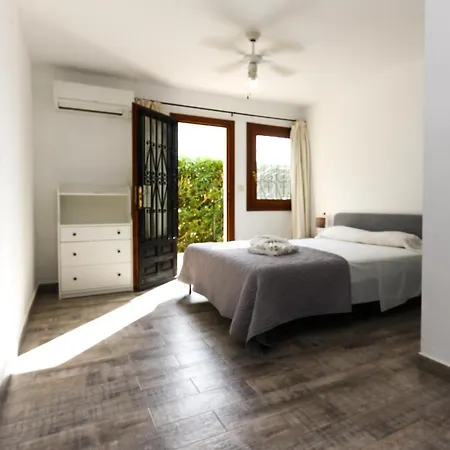 Adosado Vina Larga Holiday home *